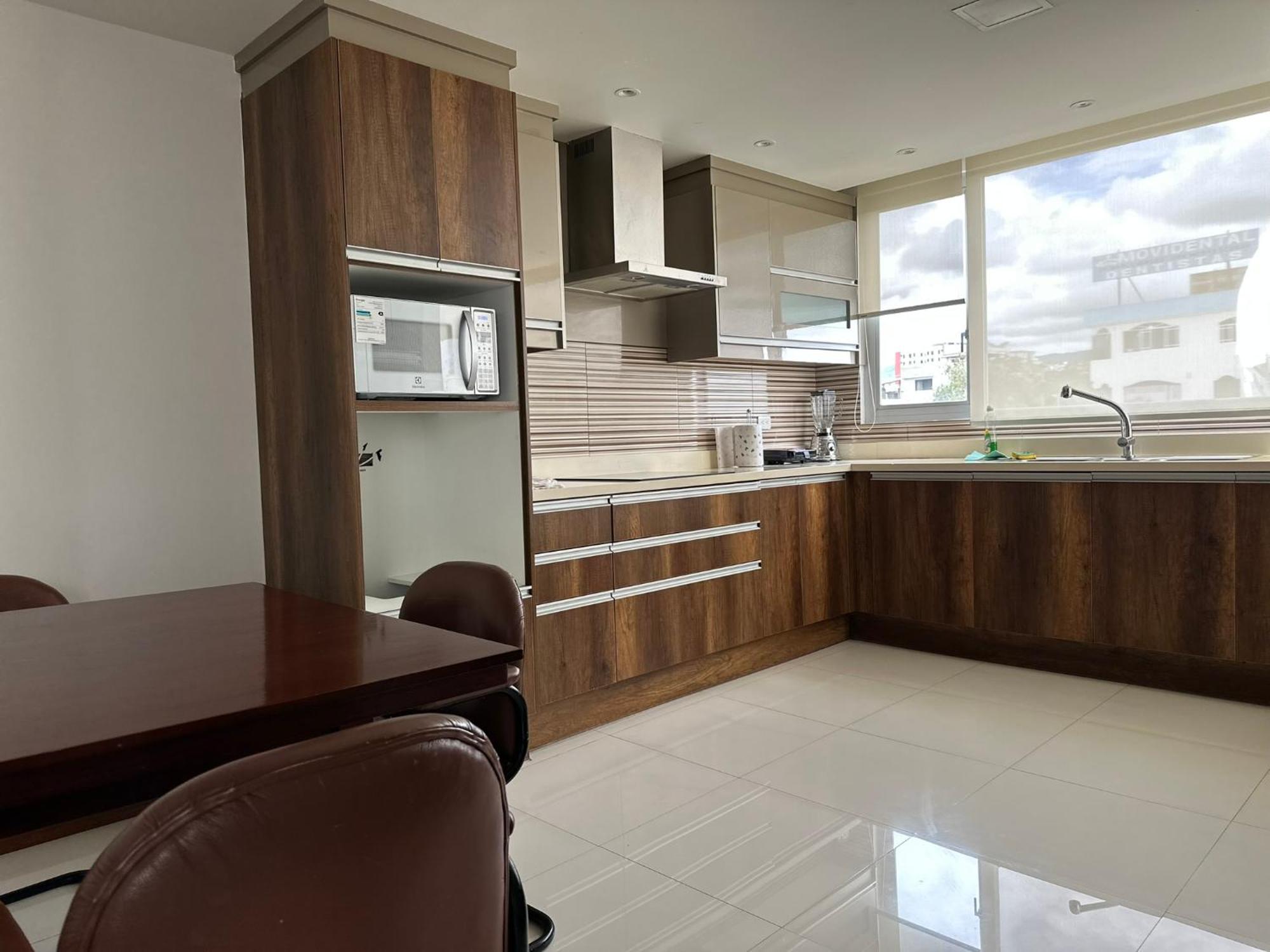 Instant Hotel - Departamento En Ambato Bagian luar foto