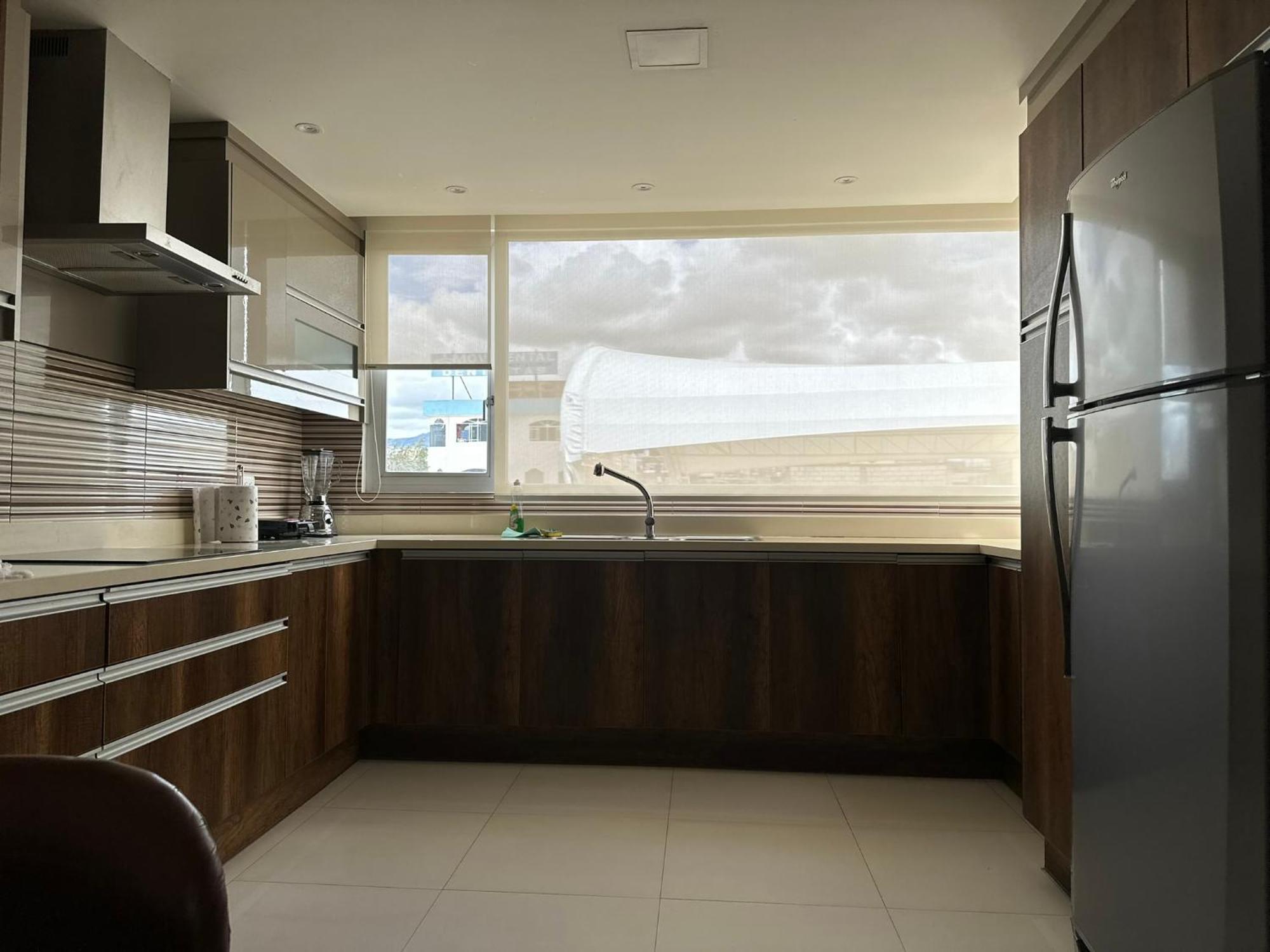 Instant Hotel - Departamento En Ambato Bagian luar foto
