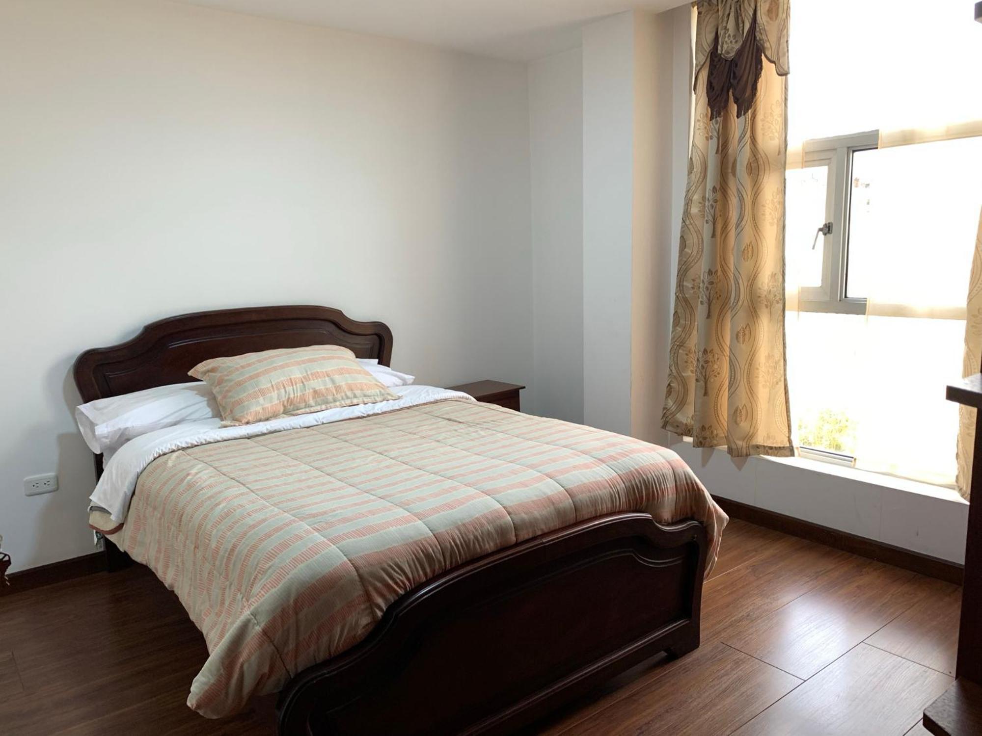 Instant Hotel - Departamento En Ambato Bagian luar foto
